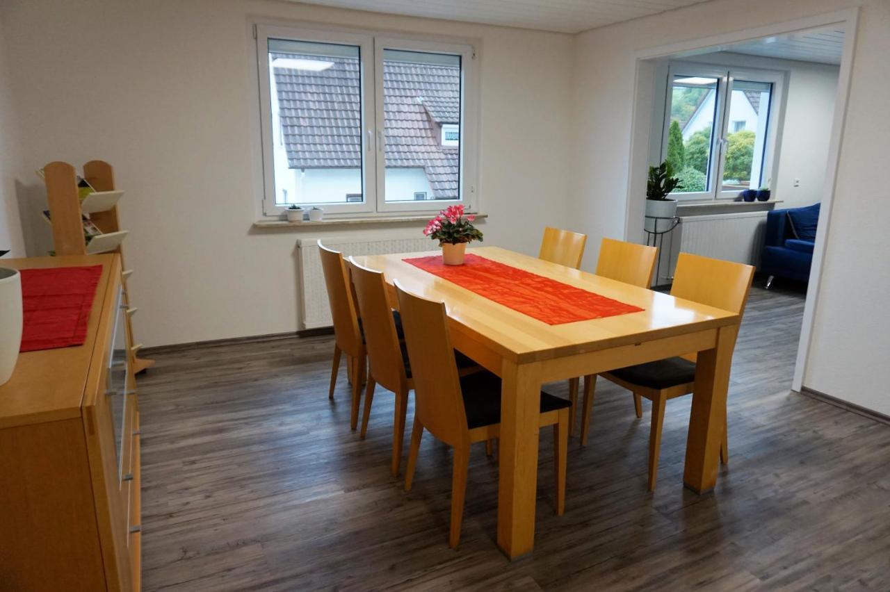 Ferienwohnung Auszeit Zwiefalten Bagian luar foto